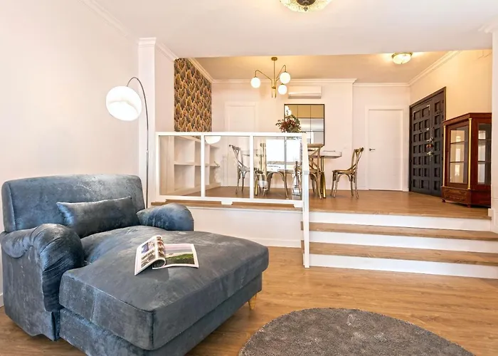 Genteel San Pablo Apartment